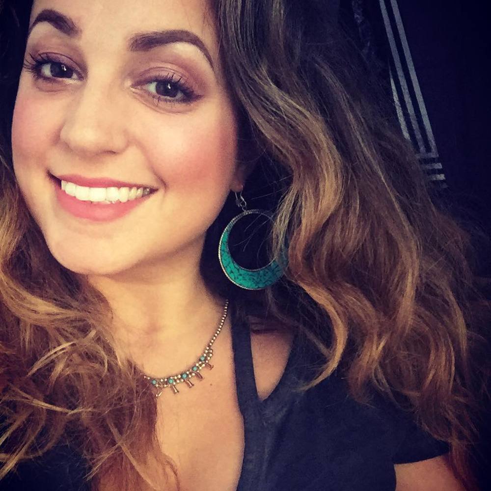 Meet your Posher, Renee